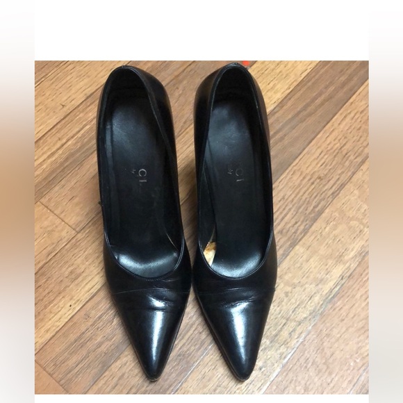 Gucci  ShoesHeels  size 7 - Picture 1 of 7